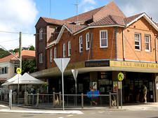 Bottom of the Harbour