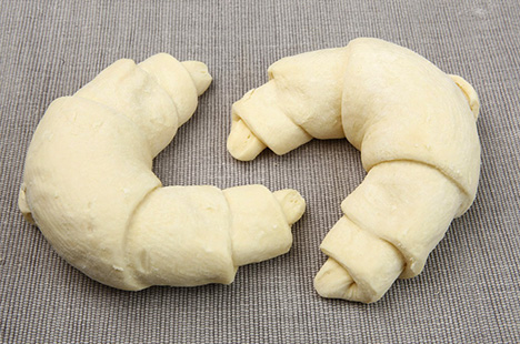 Bakers Maison Large Butter Croissant Bent - Ready to Bake
