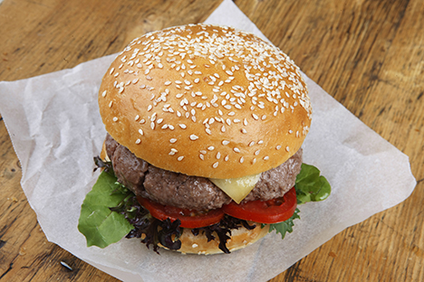 Bakers Maison Sesame Seed Milk Bun