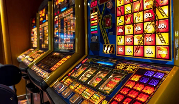 https://www.hospitalitydirectory.com.au/images/industry_news_images/2024/8_August/Pokies.jpg