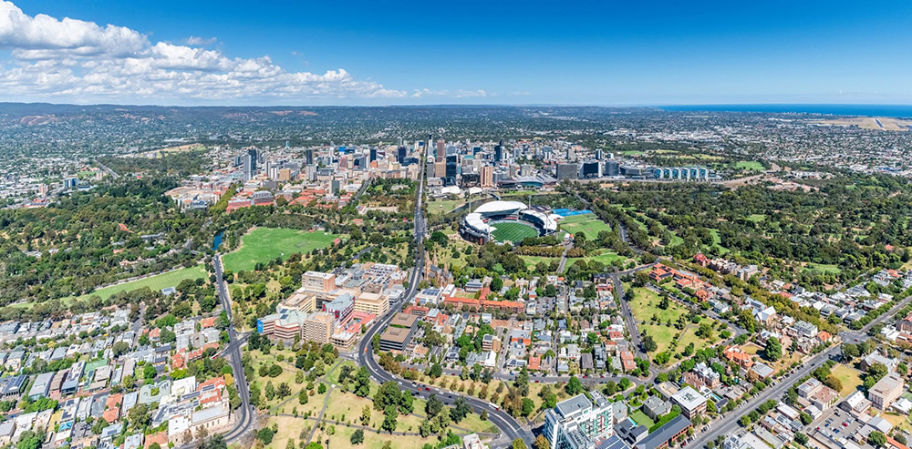 https://www.hospitalitydirectory.com.au/images/industry_news_images/2025/10_October/Adelaide.jpg