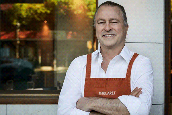 https://www.hospitalitydirectory.com.au/images/industry_news_images/2025/9_September/Neil-Perry.gif