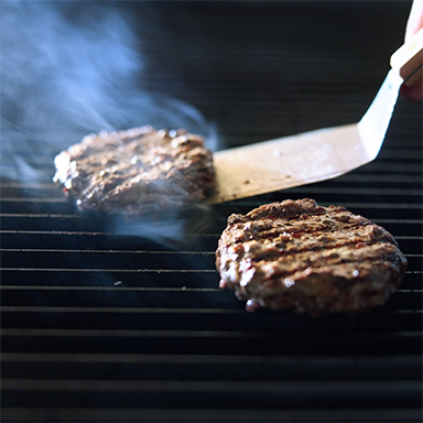 https://www.hospitalitydirectory.com.au/images/product_images/Few-and-Far/Product-News/2024/2024Jul18_Great-Burger-Debate/Few-and-Far_Burger-Debate3.jpg