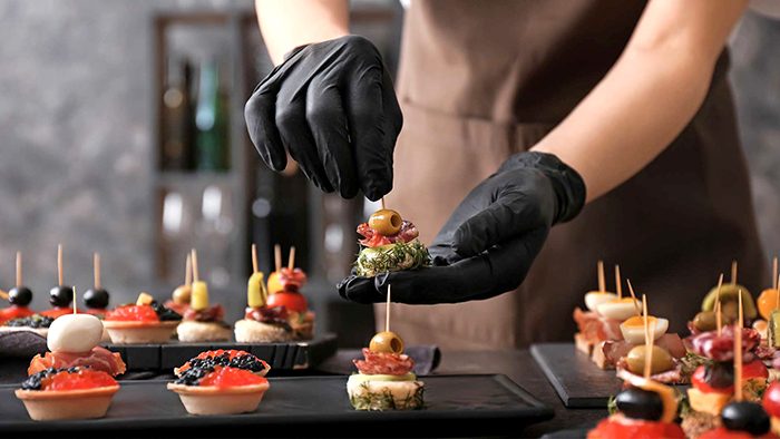 5 finger food options you should have on your catering menu for summer - Goodman Fielder Foodservice
