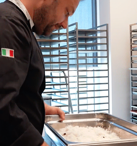 https://www.hospitalitydirectory.com.au/images/product_images/UNOX/Product-news/2025/2025Oct09_Evereo/UNOX_Evereo4.gif