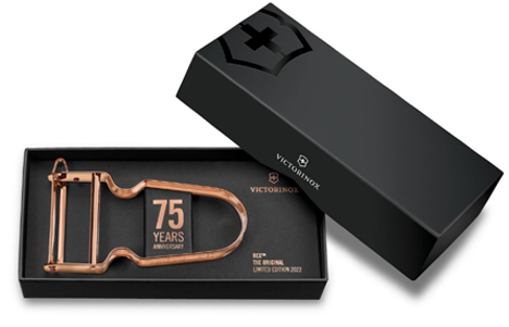 https://www.hospitalitydirectory.com.au/images/product_images/Victorinox/Product_News/2024/2024Jun18_Damast-Steel/Victorinox_Damast-Steel4.jpg