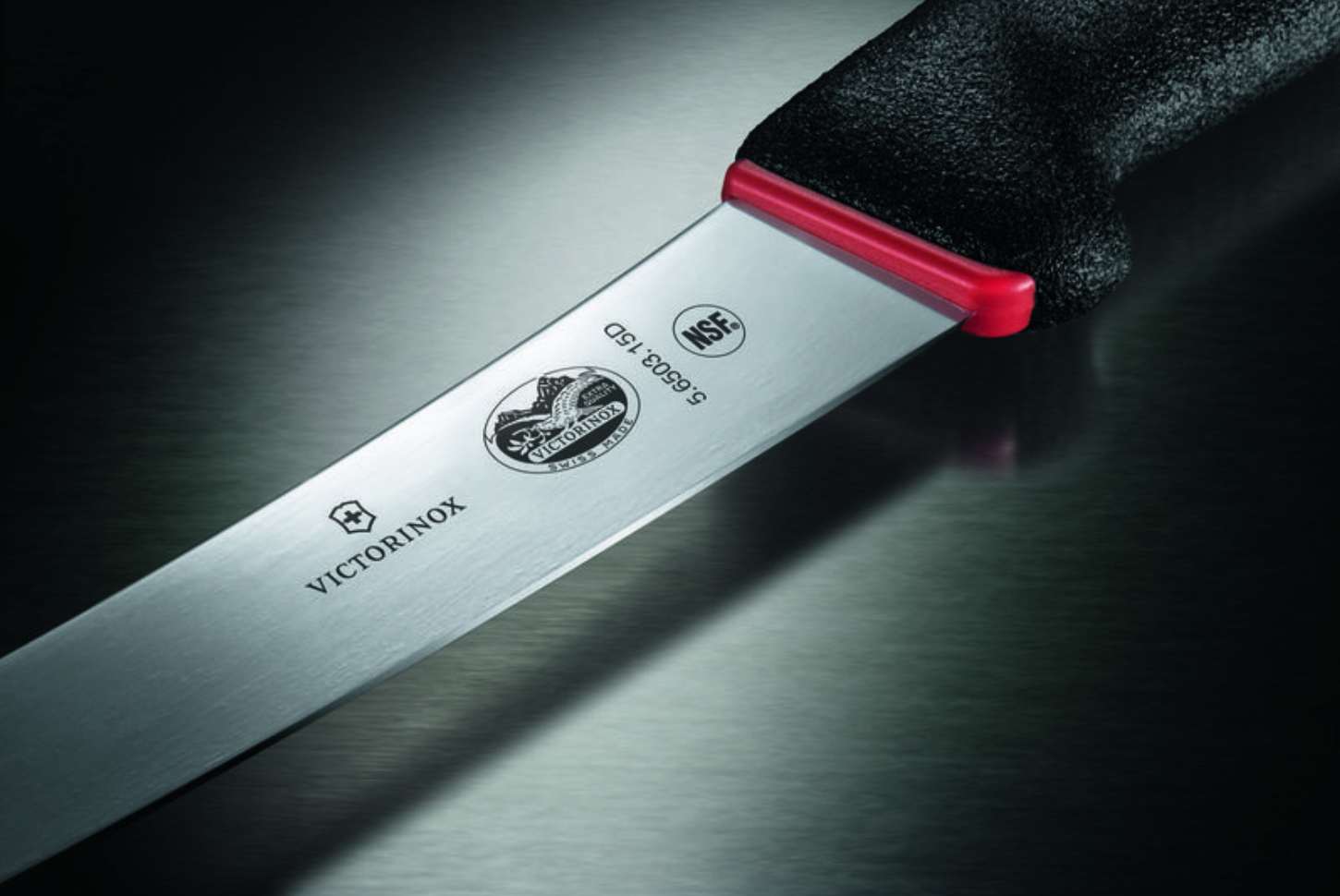 https://www.hospitalitydirectory.com.au/images/product_images/Victorinox/Product_News/2024/2024May01_Dual-Grip/Victorinox_Dual-Grip3.jpg